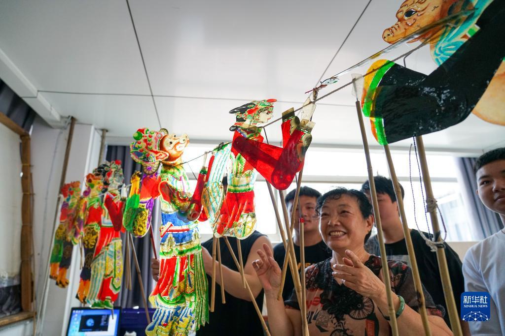 新匍京官网中文网站